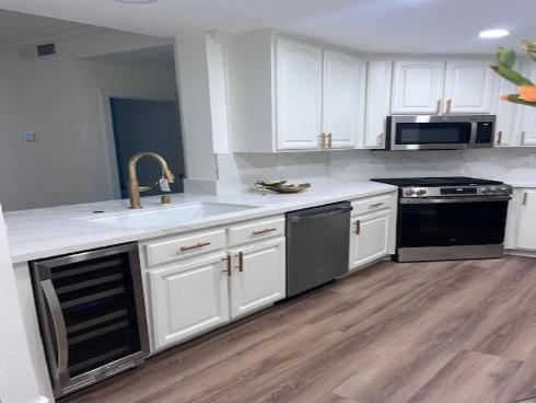 320 Villa Point , Newport Beach, CA