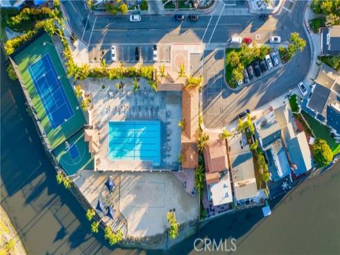 327  62nd   Street, Newport Beach, CA