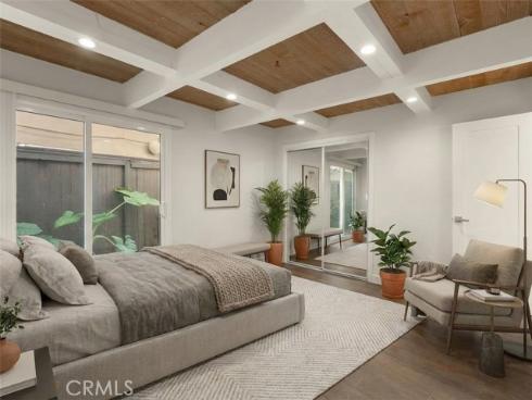 327  62nd   Street, Newport Beach, CA