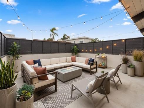 327  62nd   Street, Newport Beach, CA