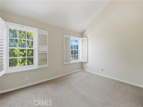 18  Hillsdale  , Newport Beach, CA