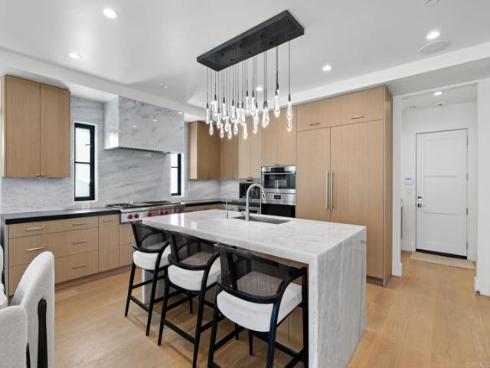 119  41st   Street, Newport Beach, CA