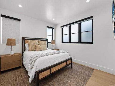 119  41st   Street, Newport Beach, CA