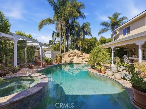 2033  Holiday  , Newport Beach, CA