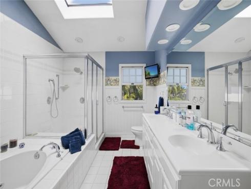 2033  Holiday  , Newport Beach, CA