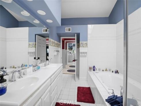 2033  Holiday  , Newport Beach, CA