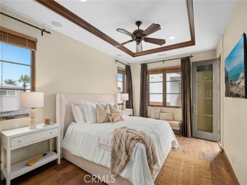 1414 W Oceanfront  , Newport Beach, CA