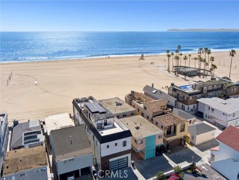 1414 W Oceanfront  , Newport Beach, CA