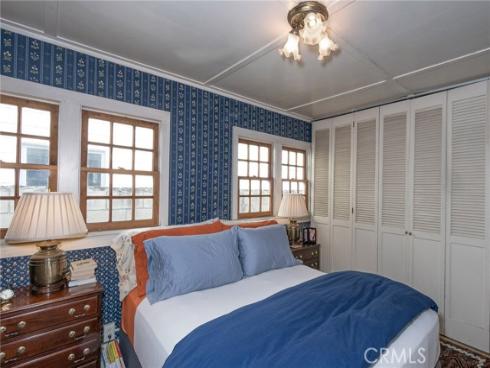 1207 N Bay Front  , Newport Beach, CA