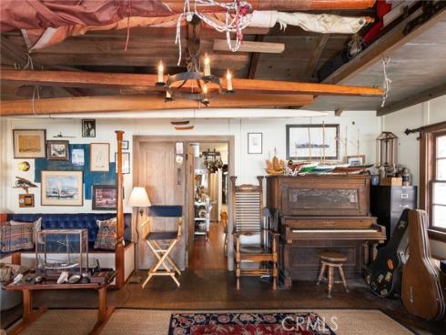 1207 N Bay Front  , Newport Beach, CA