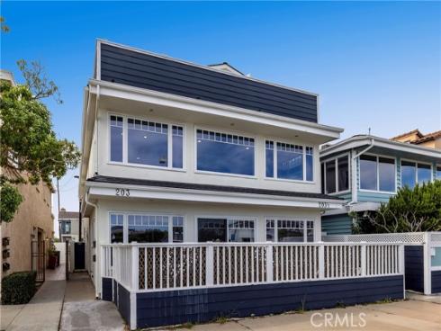 203  8th st  , Newport Beach, CA