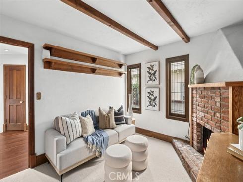 215  Opal  , Newport Beach, CA