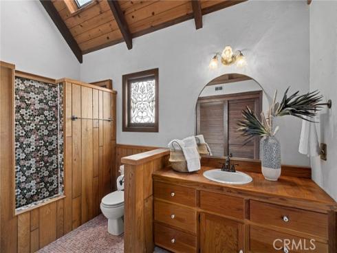 215  Opal  , Newport Beach, CA