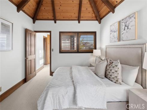 215  Opal  , Newport Beach, CA