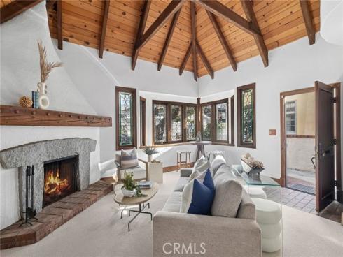 215  Opal  , Newport Beach, CA