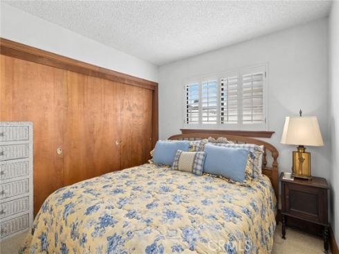 215  Opal  , Newport Beach, CA