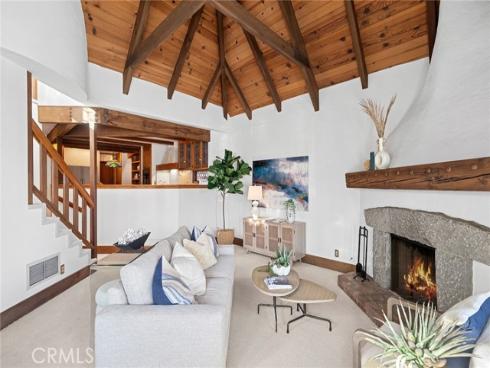 215  Opal  , Newport Beach, CA