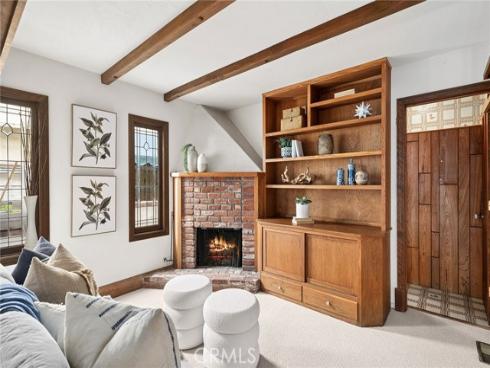 215  Opal  , Newport Beach, CA