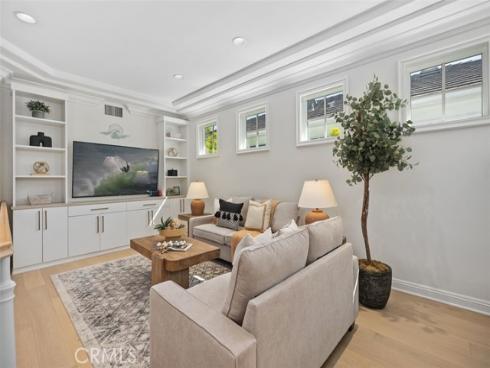 4  Turtle Bay   Drive, Newport Beach, CA