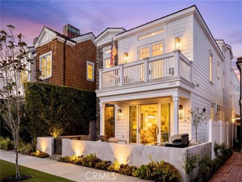 1508 E. Balboa Boulevard