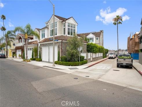1324 E Balboa , Newport Beach, CA