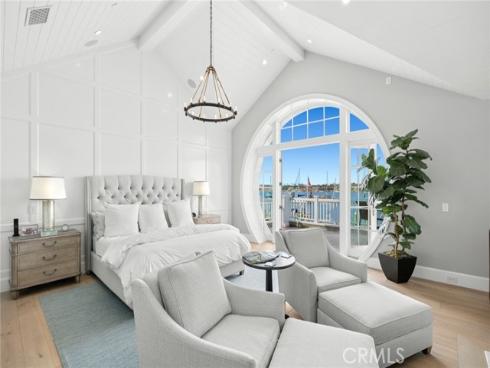 1324 E Balboa , Newport Beach, CA