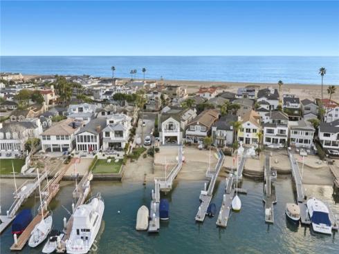 1324 E Balboa , Newport Beach, CA