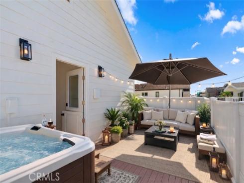 315  Lugonia   Street, Newport Beach, CA