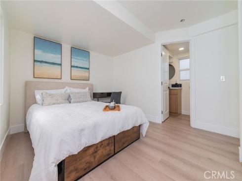 920 W Balboa  , Newport Beach, CA