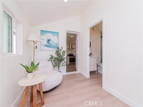 920 W Balboa  , Newport Beach, CA