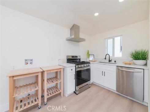 920 W Balboa  , Newport Beach, CA