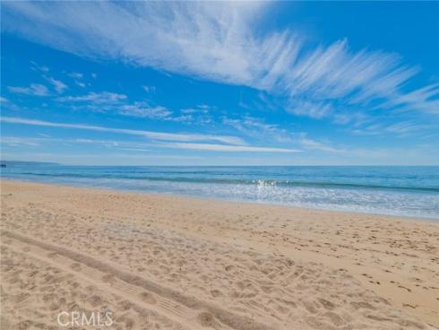 920 W Balboa  , Newport Beach, CA