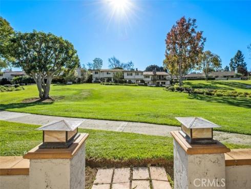 525  Vista Flora  , Newport Beach, CA