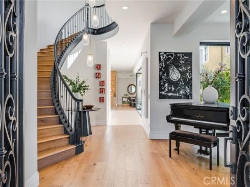 526  Riverside   Avenue, Newport Beach, CA