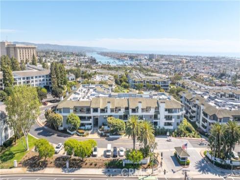 240  Nice  302 , Newport Beach, CA