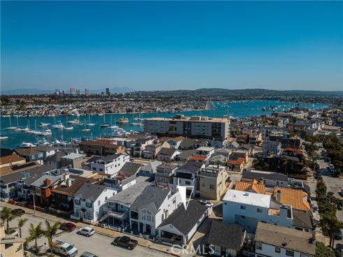 306  Alvarado   Place, Newport Beach, CA