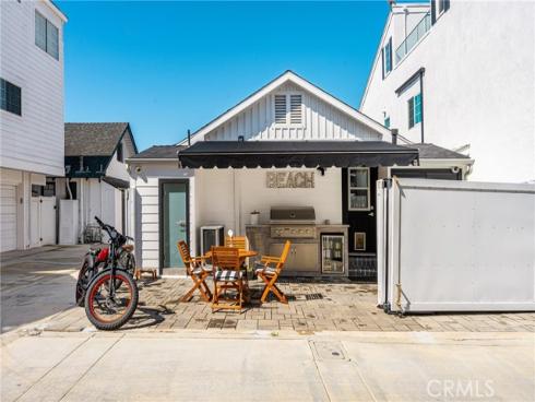 306  Alvarado   Place, Newport Beach, CA