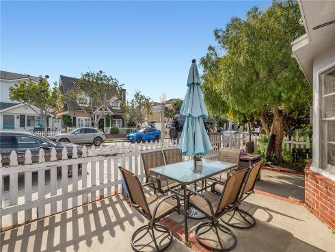 1574 E Ocean  , Newport Beach, CA