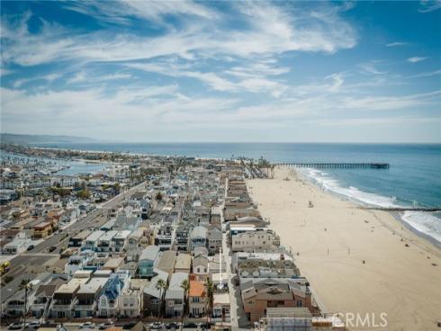 106  31st   Street, Newport Beach, CA