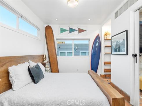 106  31st   Street, Newport Beach, CA