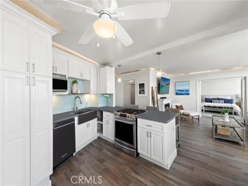 310  Fernando  303  Street, Newport Beach, CA