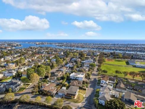 424  Saint Andrews   Road, Newport Beach, CA