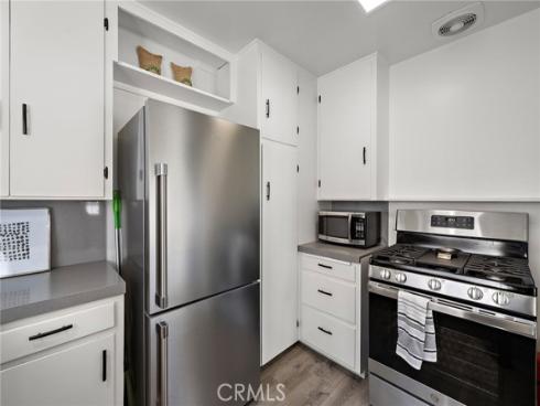 1613 E Balboa  , Newport Beach, CA