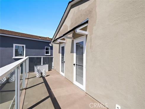 1613 E Balboa  , Newport Beach, CA