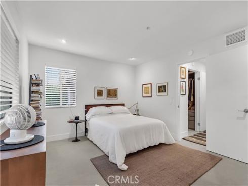 128  Villa Point  , Newport Beach, CA