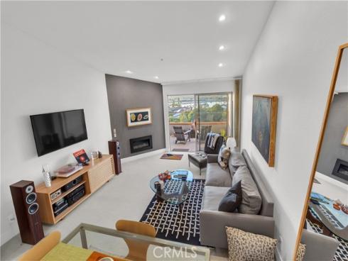 128  Villa Point  , Newport Beach, CA