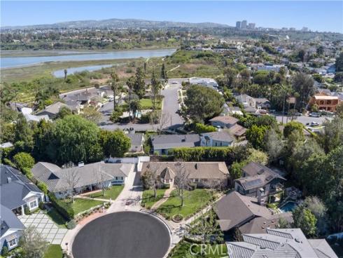 2401  Sierra Vista  , Newport Beach, CA