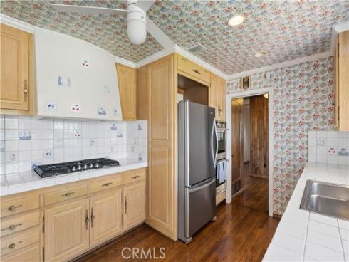 2401  Sierra Vista  , Newport Beach, CA