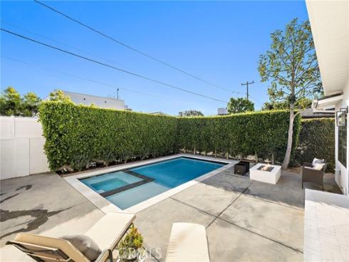 1924  Beryl   Lane, Newport Beach, CA