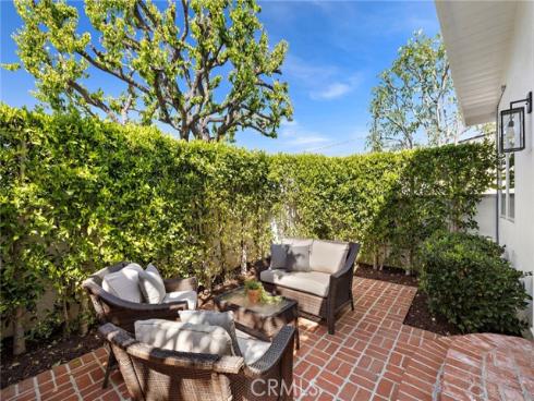 1924  Beryl   Lane, Newport Beach, CA